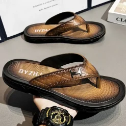 Men's Brown Casual Flip Flops with Textured Footbed and Adjustable Strap – Comfortable Outdoor Sandals for Summer and Beach Wear