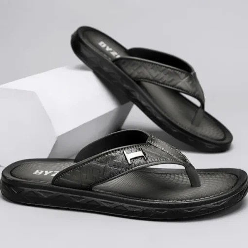 Men's Brown Casual Flip Flops with Textured Footbed and Adjustable Strap – Comfortable Outdoor Sandals for Summer and Beach Wear