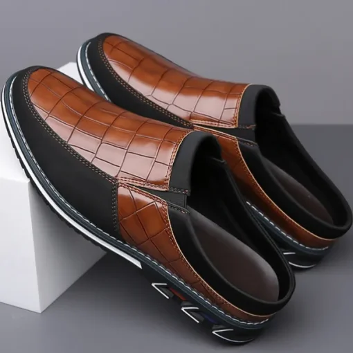 Men's Brown Croc-Embossed Leather Loafers – Stylish and Comfortable Slip-On Shoes for Casual and Formal Wear