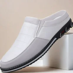 Men's Brown Croc-Embossed Leather Loafers – Stylish and Comfortable Slip-On Shoes for Casual and Formal Wear