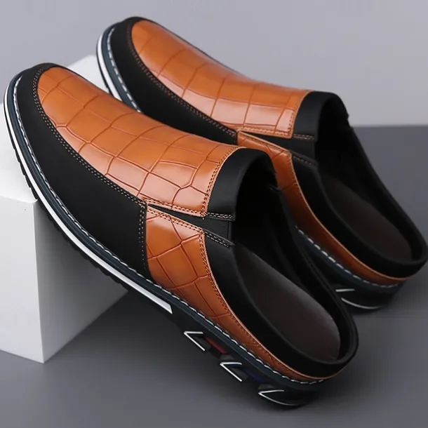 Men's Brown Croc-Embossed Leather Loafers – Stylish and Comfortable Slip-On Shoes for Casual and Formal Wear