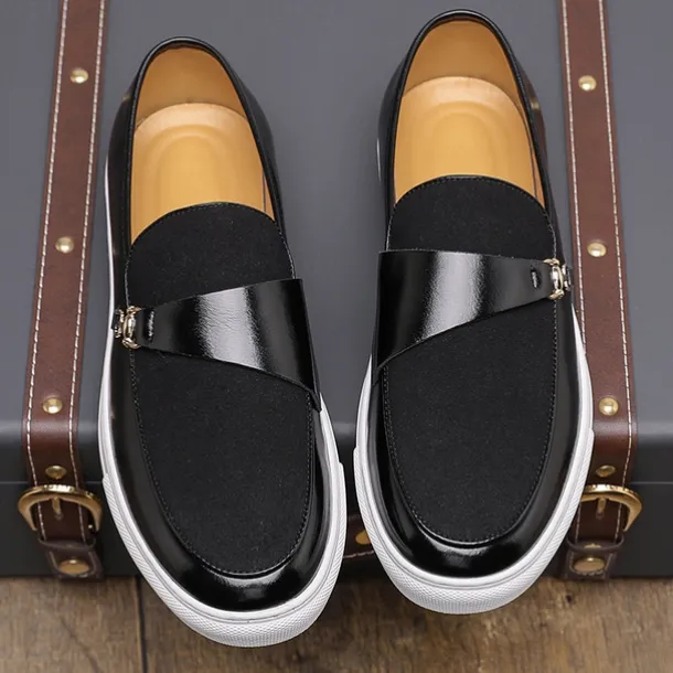 Men's Brown Faux Leather and Suede Loafers with Metal Buckle – Casual Slip-On Shoes with White Sole for Everyday Wear and Semi-Formal Occasions