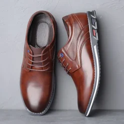 Men's Brown Leather Oxford Shoes with Non-Slip Rubber Sole - Stylish and Comfortable Dress Shoes for Formal and Casual Wear