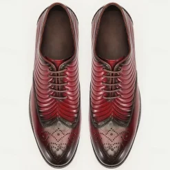 Men's Burgundy Leather Wingtip Oxford Dress Shoes - Stylish Formal Footwear for Weddings and Business Meetings