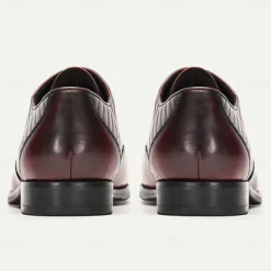 Men's Burgundy Leather Wingtip Oxford Dress Shoes - Stylish Formal Footwear for Weddings and Business Meetings
