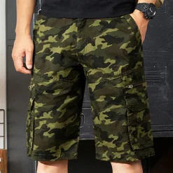 Men's Cargo Shorts Camo Shorts Shorts Zipper Multi Pocket Camouflage Comfort Wearable Knee Length Casual Daily Holiday Sports Fashion White Army Green
