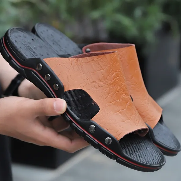 Men's Casual Brown Slide Sandals with Crocodile Pattern and Durable Rubber Sole – Comfortable Outdoor Footwear for Summer, Beach and Daily Wear