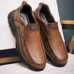 Men's Casual Slip-On Loafers – Lightweight Breathable Walking Shoes with Non-Slip Sole, Comfortable Leather Design