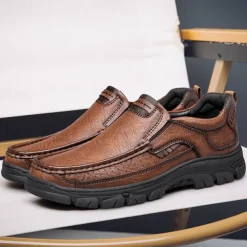 Men's Casual Slip-On Loafers – Lightweight Breathable Walking Shoes with Non-Slip Sole, Comfortable Leather Design