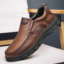 Men's Casual Slip-On Loafers – Lightweight Breathable Walking Shoes with Non-Slip Sole, Comfortable Leather Design