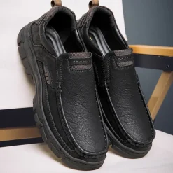 Men's Casual Slip-On Loafers – Lightweight Breathable Walking Shoes with Non-Slip Sole, Comfortable Leather Design