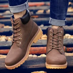 Men's Classic Yellow Work Boots – Durable Lace-Up Ankle Boots with Cushioned Collar and Rugged Sole