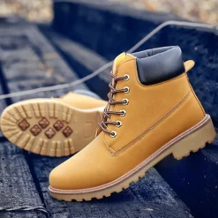 Men's Classic Yellow Work Boots – Durable Lace-Up Ankle Boots with Cushioned Collar and Rugged Sole