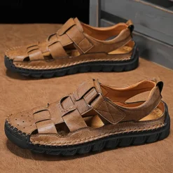Men's Closed-Toe Suede Sandals - Lightweight Breathable Design with Adjustable Strap, Ideal for Summer Casual and Outdoor Activities