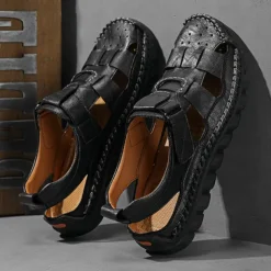 Men's Closed-Toe Suede Sandals - Lightweight Breathable Design with Adjustable Strap, Ideal for Summer Casual and Outdoor Activities