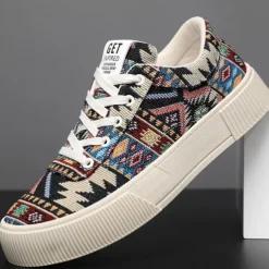 Men's Colorful Tribal Pattern Sneakers – Stylish Lace-Up Casual Shoes for Everyday Wear and Outdoor Activities