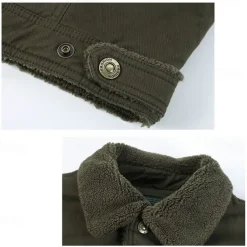 Men's Cow Print Embroidered Fleece Jacket Sherpa Trucker Jacket Work Cargo Jacket Turn-Down Collar Warm Winter Cotton Jacket Vintage Casual Going Out Coat Multi-Pockets