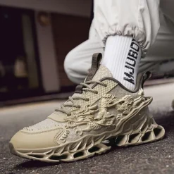 Men's Dragon-Themed Lightweight Athletic Sneakers – Unique Sculpted Sole Design, Breathable and Comfortable Running Shoes for Sports and Street Style