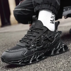 Men's Dragon-Themed Lightweight Athletic Sneakers – Unique Sculpted Sole Design, Breathable and Comfortable Running Shoes for Sports and Street Style