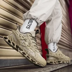 Men's Dragon-Themed Lightweight Athletic Sneakers – Unique Sculpted Sole Design, Breathable and Comfortable Running Shoes for Sports and Street Style