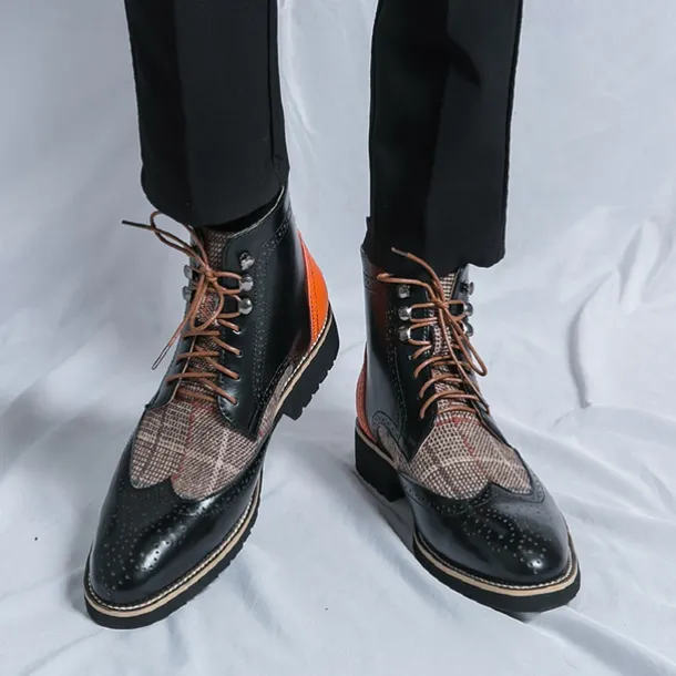 Men's Faux Leather and Plaid Brogue Boots, Vintage Style Lace-Up Ankle Boots with Wingtip Detailing for Formal and Casual Wear