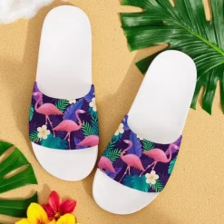 Men's Flamingo Themed Slide Sandals with Colorful Pattern – Casual & Fun Style for Beach, Poolside & Summer Vacations