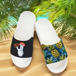 Men's Flamingo Themed Slide Sandals with Colorful Pattern – Casual & Fun Style for Beach, Poolside & Summer Vacations