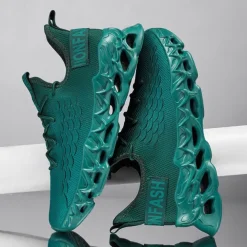 Men's Green Running Sneakers with Mesh Upper and Lightweight Design – Breathable, Comfortable Athletic Shoes for Sports, Workouts and Casual Wear