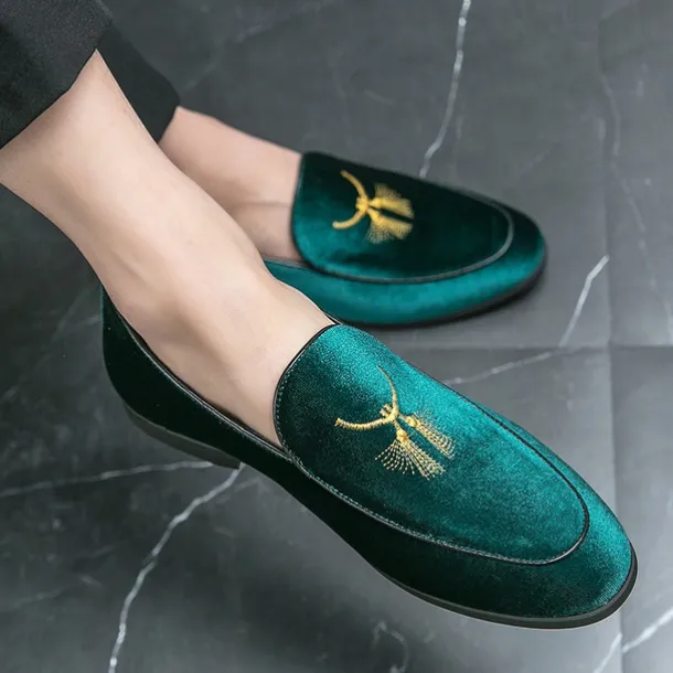Men's Green Velvet Loafers with Gold Embroidery – Luxurious Slip-On Shoes for Formal Events and Weddings