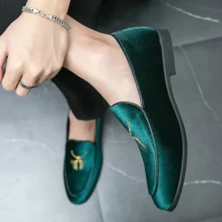 Men's Green Velvet Loafers with Gold Embroidery – Luxurious Slip-On Shoes for Formal Events and Weddings