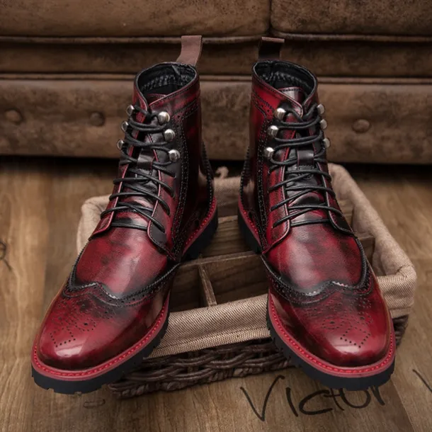 Men's Hand-Painted Brogue Ankle Boots with Lace-Up Design, Faux Leather Upper, and Rugged Sole – Stylish Vintage Casual Footwear