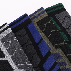 Men's Hiking Socks Ski Socks Sports Socks Sports Socks Windproof Warm Breathable Quick Dry Winter Outdoor Grass Green Cai Lan Dark Green for Hunting Ski / Snowboard Fishing