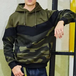 Men's Hoodie Army Green Coffee Hooded Color Block Camouflage Patchwork Pocket Sports & Outdoor Daily Holiday Streetwear Basic Casual Spring & Fall Clothing Apparel Hoodies Sweatshirts