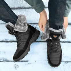 Men's Insulated Winter Snow Boots with Fur Lining - Waterproof, Anti-Slip Outdoor Boots for Cold Weather and Snowy Conditions