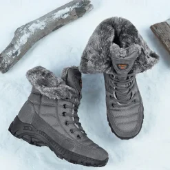 Men's Insulated Winter Snow Boots with Fur Lining - Waterproof, Anti-Slip Outdoor Boots for Cold Weather and Snowy Conditions