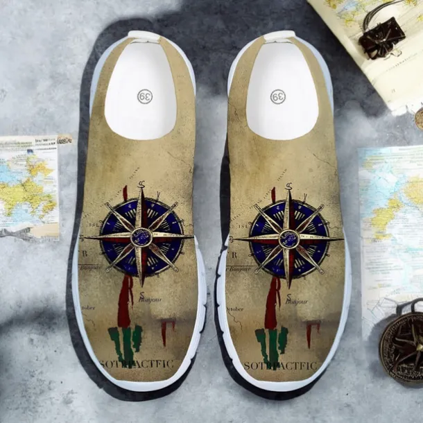 Men's Khaki Compass Print Flyknit Sneakers - Lightweight Breathable Running Shoes for Travel, Hiking and Casual Wear