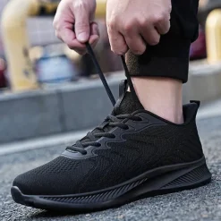 Men's Lightweight Red Mesh Running Shoes - Breathable Athletic Sneakers for Sports and Casual Wear