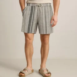 Men's Linen Shorts Beach Shorts Drawstring Elastic Drawstring Waist Striped Gradient Stripes Breathable Moisture Wicking Knee Length Formal Wedding Outdoor Elegant Vacation Black Beige Micro-elastic