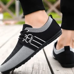 Men's Nylon Casual Slip-On Shoes with Contrasting Textures - Perfect for Daily Wear and Leisure Activities