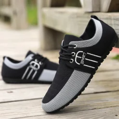 Men's Nylon Casual Slip-On Shoes with Contrasting Textures - Perfect for Daily Wear and Leisure Activities