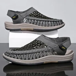 Men's Outdoor Sandals with Adjustable Strap, Breathable Mesh Design and Durable Sole for Hiking, Beach and Summer Activities