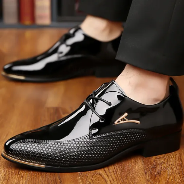 Men's Patent Leather Oxford Shoes - Sleek Lace-Up Formal Dress Shoes with Textured Design for Business and Special Occasions