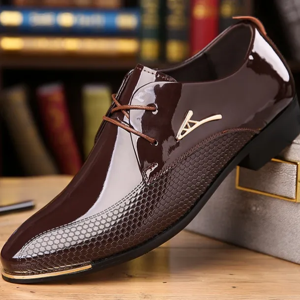 Men's Patent Leather Oxford Shoes - Sleek Lace-Up Formal Dress Shoes with Textured Design for Business and Special Occasions