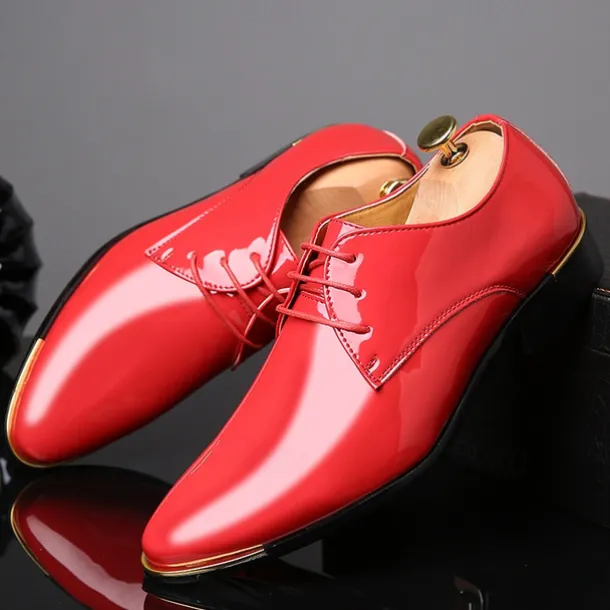 Men's Prom Shoes Vibrant Red Patent Leather Oxfords with Lace-Up Design for Stylish Formal Events