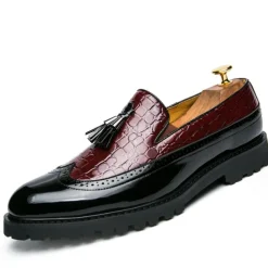 Men's Red and Black Crocodile Pattern Loafers - Stylish Tassel Slip-On Shoes for Formal and Casual Wear