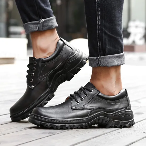 Men's Red-Brown Lace-Up Shoes with Cushioned Memory Foam Soles - Stylish and Supportive for Business Casual Outfits and Weekend Getaways