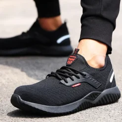 Men's Sneakers Work Shoes Safety Shoes Lightweight Plus Size Safety Shoes Stainless Steel Tissage Volant Breathable Non-slipping Wear Proof Black Spring & Summer