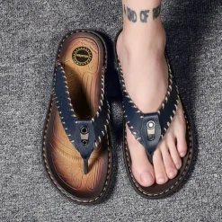 Men's Vintage Brown Faux Leather Flip Flops - Handmade Open-Toe Summer Sandals with Non-Slip Sole for Beach, Travel and Casual Wear