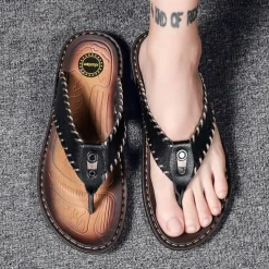 Men's Vintage Brown Faux Leather Flip Flops - Handmade Open-Toe Summer Sandals with Non-Slip Sole for Beach, Travel and Casual Wear
