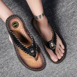 Men's Vintage Brown Faux Leather Flip Flops - Handmade Open-Toe Summer Sandals with Non-Slip Sole for Beach, Travel and Casual Wear